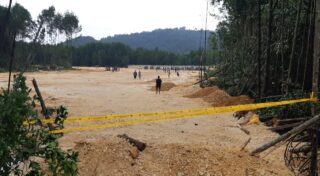 Kebebasan Pers Direnggut, Wartawan Diintimidasi Oknum Polisi Saat Meliput Pengrusakan Hutan Manggrove di Jayapura