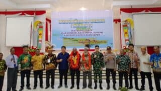 PJ Bupati Welliam Manderi Resmi Buka Mubes I IKBN-RAS Kabupaten Kepulauan Yapen