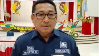 Meriahkan HUT KOPRI Ke-52, Disdukcapil Yapen Buka Pelayanan Aktivitasi IKD Bagi ASN