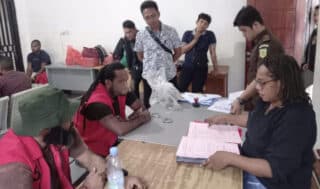 Polres Jayapura Serahkan 2 Simpatisan KNPB Kepada Kejaksaan