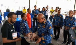 Pelatihan Membatik Disperindagkop, PJ Bupati Berharap Mampu Ciptakan Batik Khas Yapen