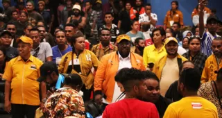4.000 Warga Antusias Hadiri Festival Christmas Hanura di Jayapura