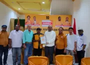 Kandidat Walikota Jayapura, Robert Awii Balon ke-5 Kembalikan Berkas Pendaftaran ke Partai Hanura