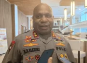 Peringati Hardiknas, Kapolda Papua Irjen Fakhiri Kenang Masa Sekolah di Pedalaman
