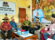 Paulus Waterpauw Sosok Kandidat Gubernur Papua Pertama Dapat Restu Dewan Adat Papua dan LMA Port Numbay