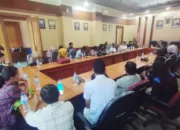 Belum Terima SK, Puluhan Tenaga P3K Datangi Komisi C DPRD Kabupaten Jayapura