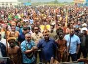 Deklarasi Dukungan di Jayapura, Nus Weya dan Yan Wenda Siap Berkompetisi di Pilkada Tolikara