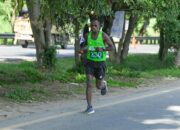 Atlet Lari Maraton Papua Pegunungan Sukses Lewati Garis Finis