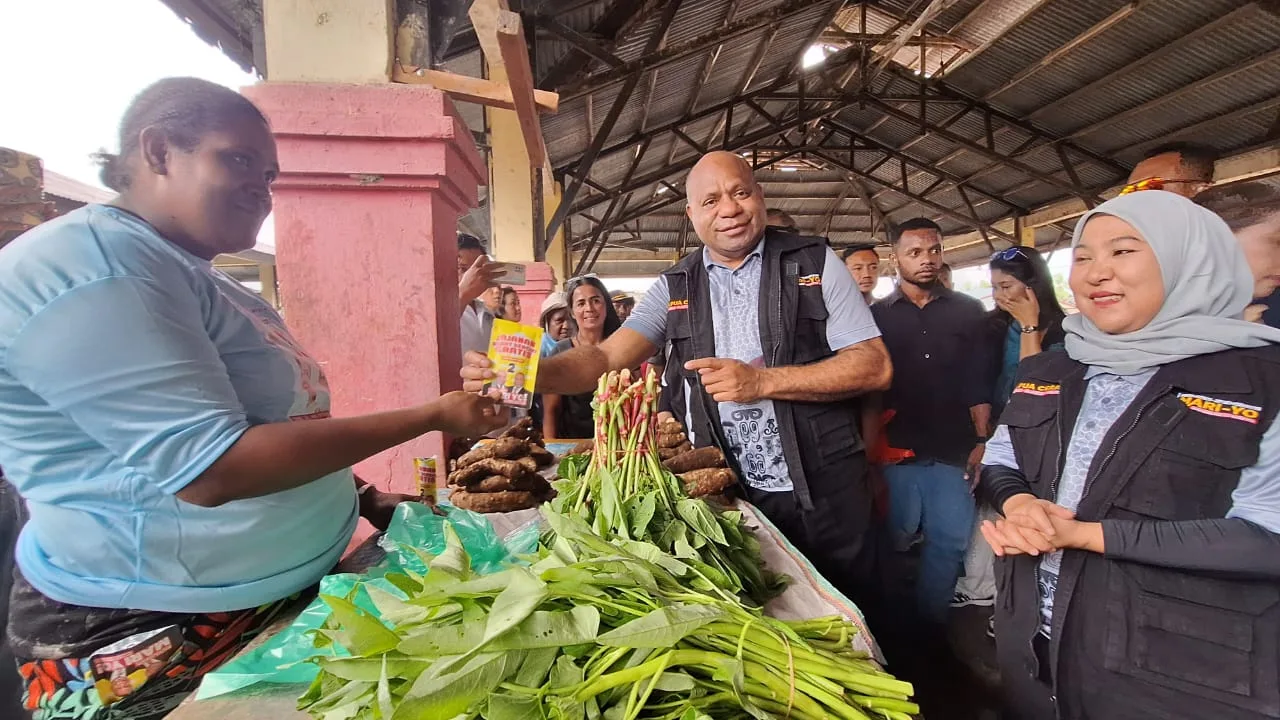Promosikan Pangan Lokal, Mari-Yo Selalu Bagikan Sagu Kemasan dan Abon Ikan Setiap Kampanyenya