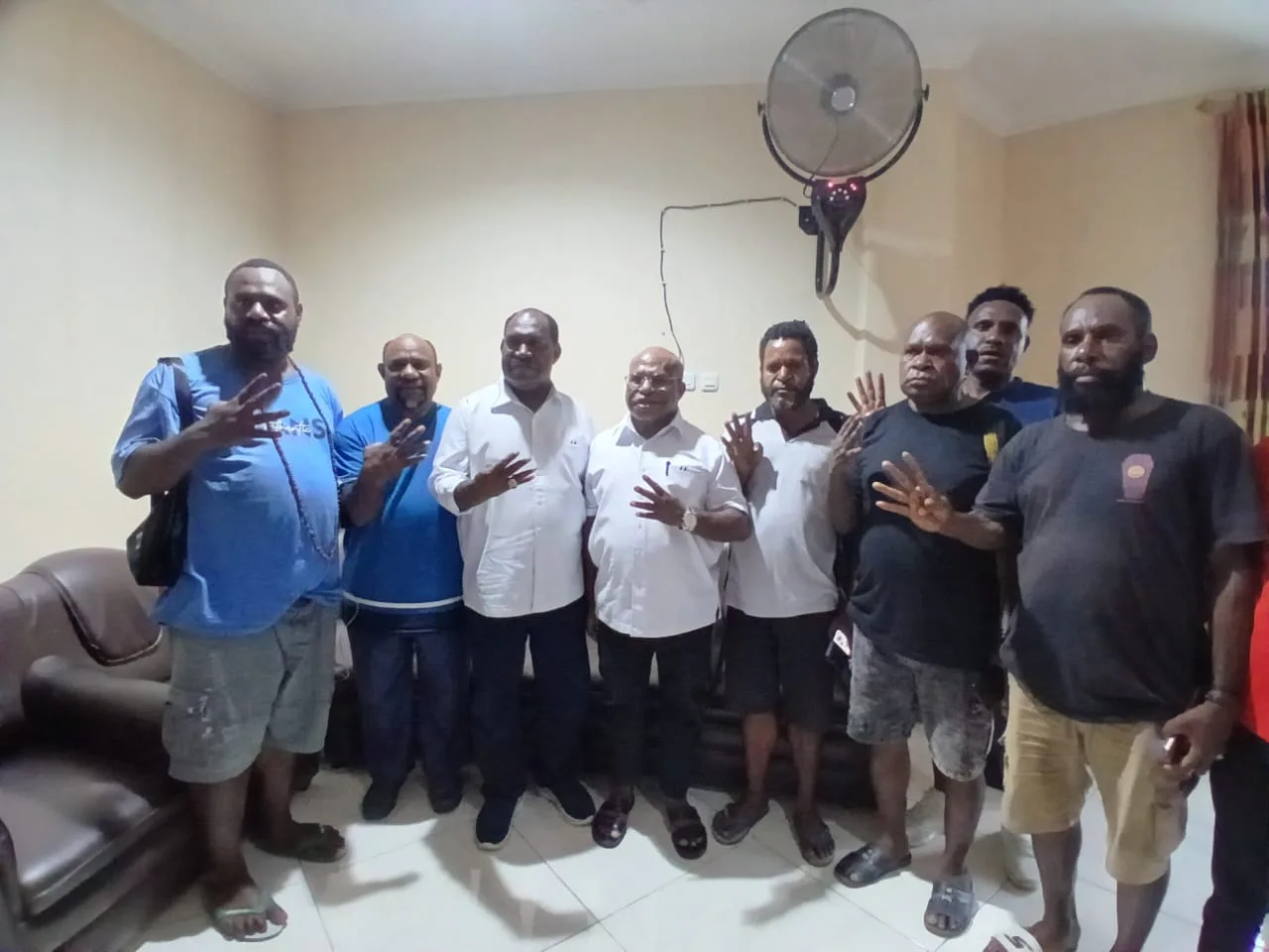 Wandik – Giayi Ajukan Gugatan ke Mahkamah Konstitusi