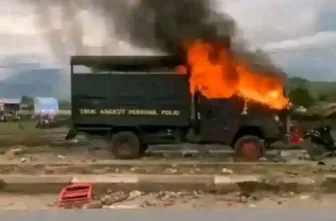 Kericuhan di Wamena, 6 Orang Luka-Luka dan 7 Kendaraan Dibakar