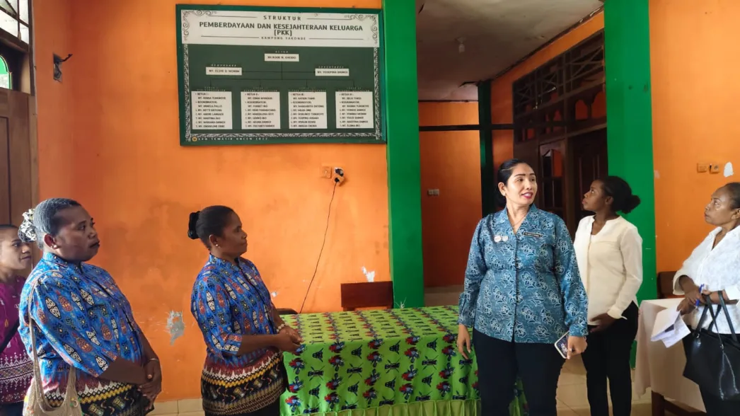 PKK Kabupaten Jayapura Kunjungi 6 Posyandu Sosialisasikan Makan Bergizi Gratis