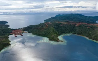 Koalisi HAM Papua Tuding Menteri ESDM dan Pejabat Daerah Langgar Kewenangan dalam Kasus Tambang Nikel Raja Ampat