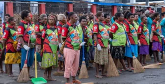 “Hentikan Polusi Plastik”, Papua Tengah Gelar Aksi Bersih-bersih di Hari Lingkungan Hidup