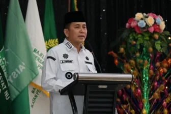 Hadiri Peringatan Maulid Nabi, Gubenur Papua Ajak Optimalkan Media Sosial Untuk Dongkrak UMKM
