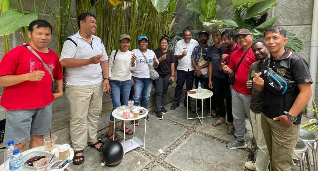 Plt Sekda Jayapura Gelar Coffee Morning: Meski Terbatas, Pemerintah Tetap Jaga Keamanan Masyarakat Jelang Nataru