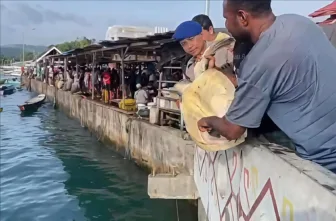 Satpolairud Polresta Jayapura Selamatkan Satwa Dilindungi Dari Nelayan di Dermaga PPI Hamadi