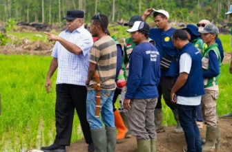 Gubernur Fakhiri Tinjau Langsung Cetak Sawah 13.200 Hektare di Keerom, Targetkan Papua Surplus Beras