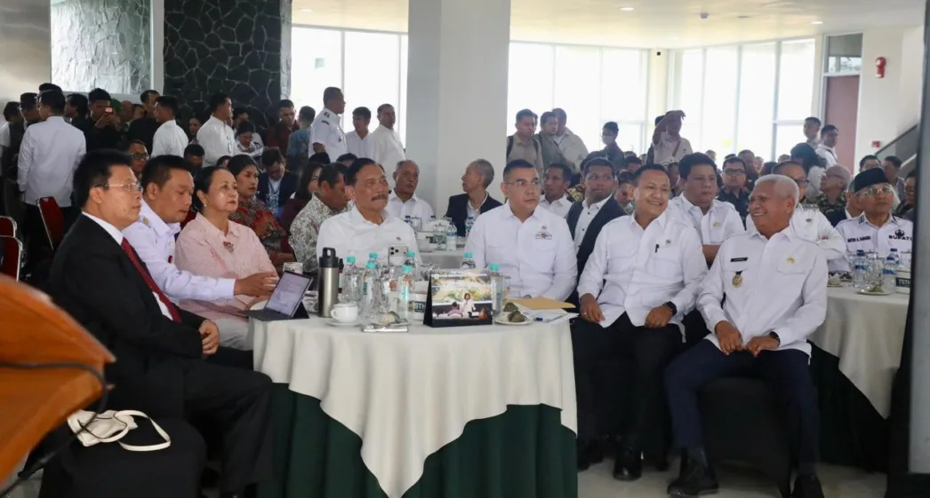 Luhut dan Wamen ATR Tegaskan Pentingnya Riset untuk Ketahanan Pangan di Kawasan Danau Toba