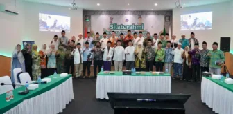 Target Setahun, Menteri Nusron Ajak Ormas Islam NTB Selesaikan Sertipikasi 7.000 Lebih Tanah Wakaf foto