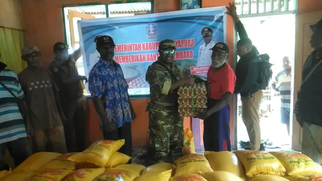 Hari Ke-2, Pemkab Jayapura Salurkan 20 Ton Sembako ke Warga Terdampak Banjir Luapan Danau Sentani