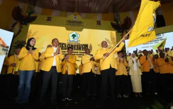 Bahlil Lahadalia Lantik Pengurus DPD Golkar Papua Periode 2025-2030