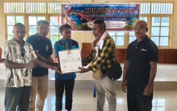 Dukung Pendidikan, Ondofolo Waena dan Kepala Suku Bagikan Sembako ke Mahasiswa Pegunungan Bintang di Jayapura