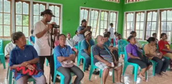 Rp111,3 Juta Dari Dana Desa Tahap I Kampung Kameyakha Disalurkan: 18 Siswa SD Dapat Beasiswa, Lansia Terima BLT