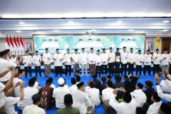 Menteri ATR BPN Serahkan 243 Sertipikat Tanah Wakaf di Jawa Tengah, Program Prioritas Nasional Selesaikan Kepastian Hukum Aset Umat