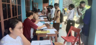 Pembagian Rapor di SMKN 1 Teknologi dan Rekayasa Sentani Berlangsung Tertib, Kepala Sekolah Beberkan Aturan Kenaikan Kelas