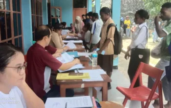 Pembagian Rapor di SMKN 1 Teknologi dan Rekayasa Sentani Berlangsung Tertib, Kepala Sekolah Beberkan Aturan Kenaikan Kelas