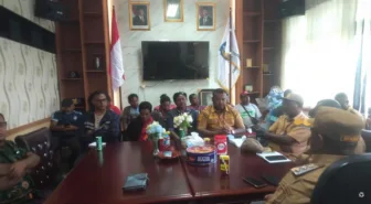 Pemkab Jayapura Siapkan Lokasi Relokasi 2 Rumah di Area FDS, Wabup: Festival Sukses Tergantung Sikap Kita Bersama
