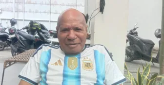 Tokoh Adat Sentani Minta Persipura Tiru Semangat Messi: Berjuang Demi Harga Diri, Bukan Uang