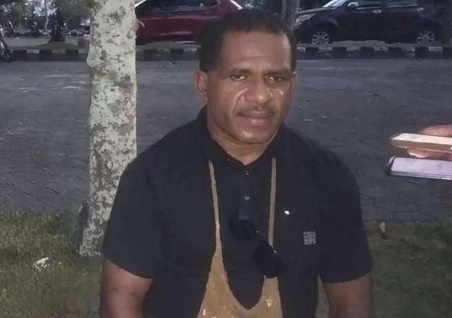 Massa FPAKU Bertahan di DPRK Jayapura, Desak Pansus Otsus dan Perbup Lindungi Pengusaha OAP Segera Direalisasikan