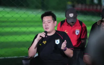Hadapi Dilema, Persipura Kaji Opsi Main di Jawa, Manajer: Ada Risiko Pengurangan Poin