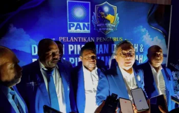 Zulkifli Hasan Lantik Pengurus PAN Se-Papua Raya, Dorong Lahirnya Wakil Rakyat Asli Papua di DPR