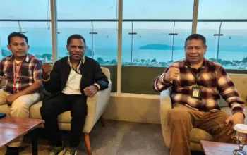 Diduga Melelehkan Profesi Advokat, Aloysius Renwarin Laporkan Paulus Ubruangge ke Polda Papua