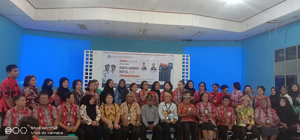 SMKN 1 Sentani Luncurkan Kartu Absensi Digital Multifungsi, Orang Tua Bisa Pantau Siswa Via Telegram
