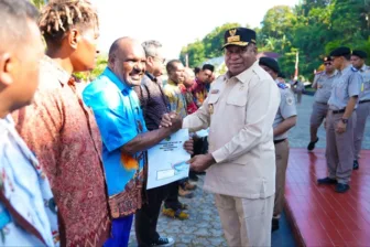 Cegah Konflik Sosial, Gubernur Papua Perkuat Perlindungan Tanah Adat