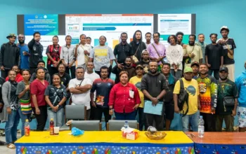 Ketua Alumni SMK Negeri 1 Teknologi dan Rekayasa Sentani, Marice Yappo Pimpin Rapat Gabungan Alumni
