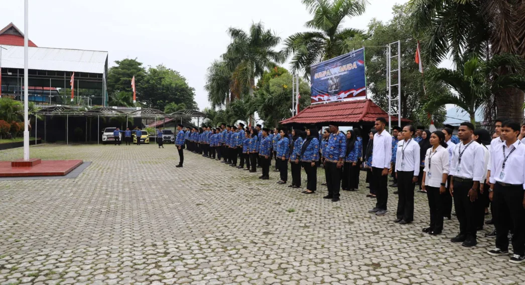 Kantah Keerom Bertugas sebagai Petugas Upacara Hari Sumpah Pemuda ke-98 di Kanwil BPN Papua